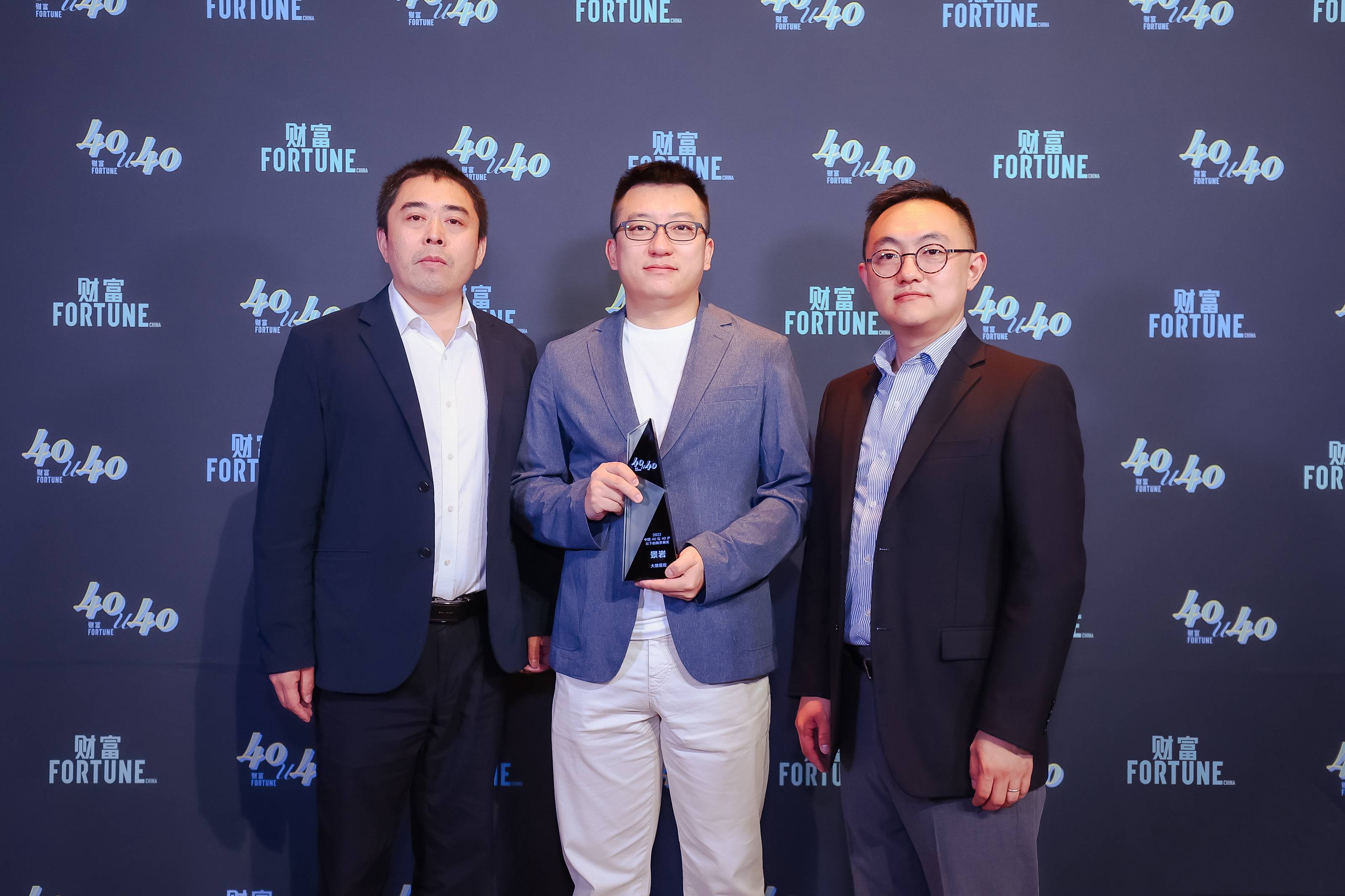 CEOr ӡؔ(ci)40U40(chung)(hu)